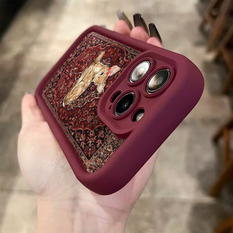 Stoßfeste TPU Handyhülle mit rotem floralem Hirschmuster für iPhone Modelle, High-Edge Schutzhülle in Rot - Bild 4