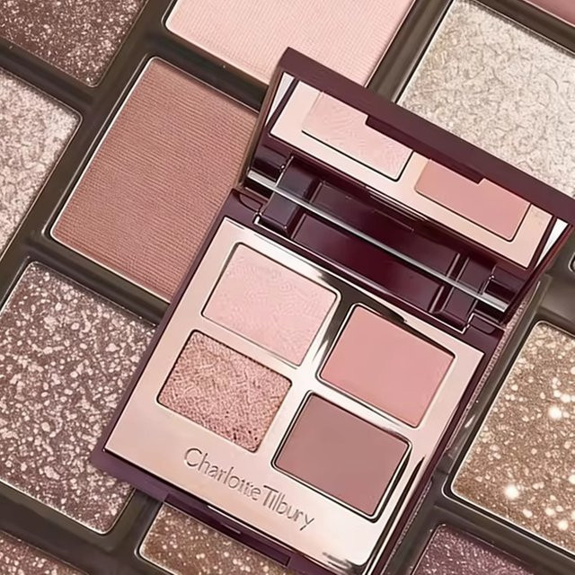 Charlotte Tilbury Pillow Talk Lidschatten-Palette, Nude Pink, Matt Schimmernd - Bild 1