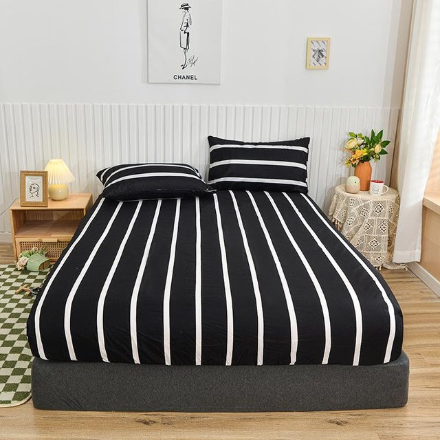 Gestreiftes Spannbettlaken von Your Warm Home in King Size, B/B/H: 90 x 200 x 25 cm - Bild 1