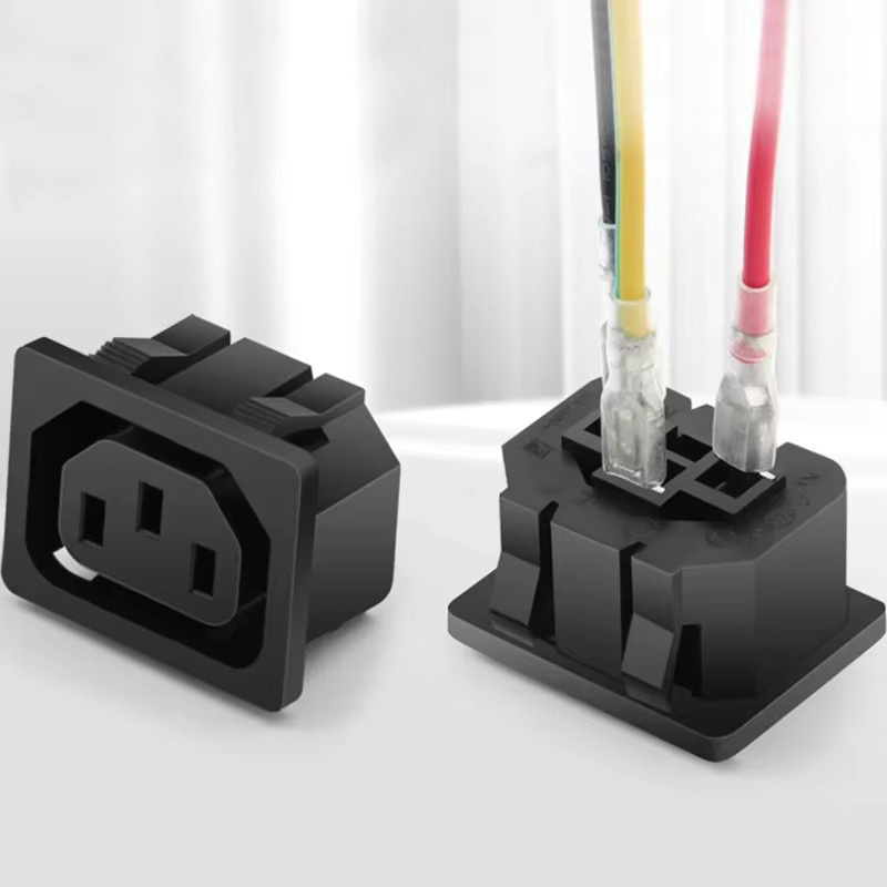 Universelle IEC320C13 C14 AC-Steckdose in Schwarz, 3-Pin 10A 250V Kupfer-Industriesteckdose für PDU, UPS und Panelmodule - Bild 6