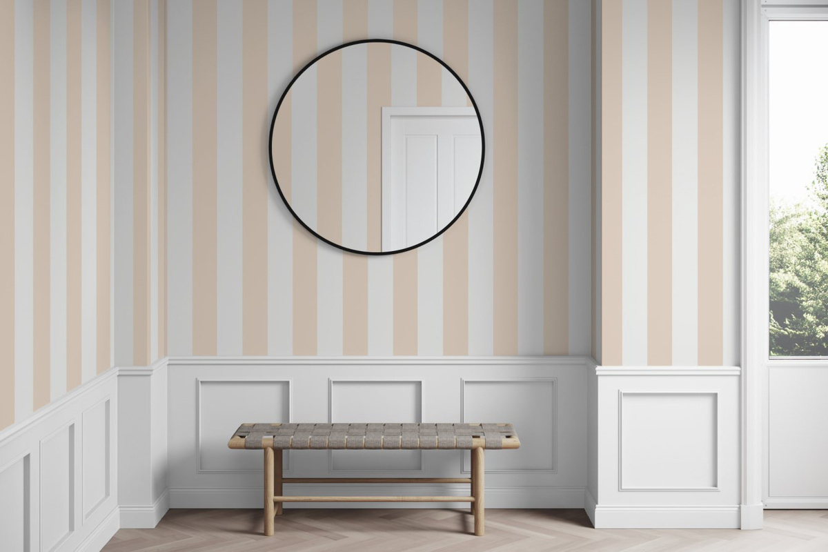 Ulricehamns Tapete Lineup Morning Blush in Pink und Beige mit abstraktem Streifenmuster im skandinavischen Design aus Vlies - Bild 1