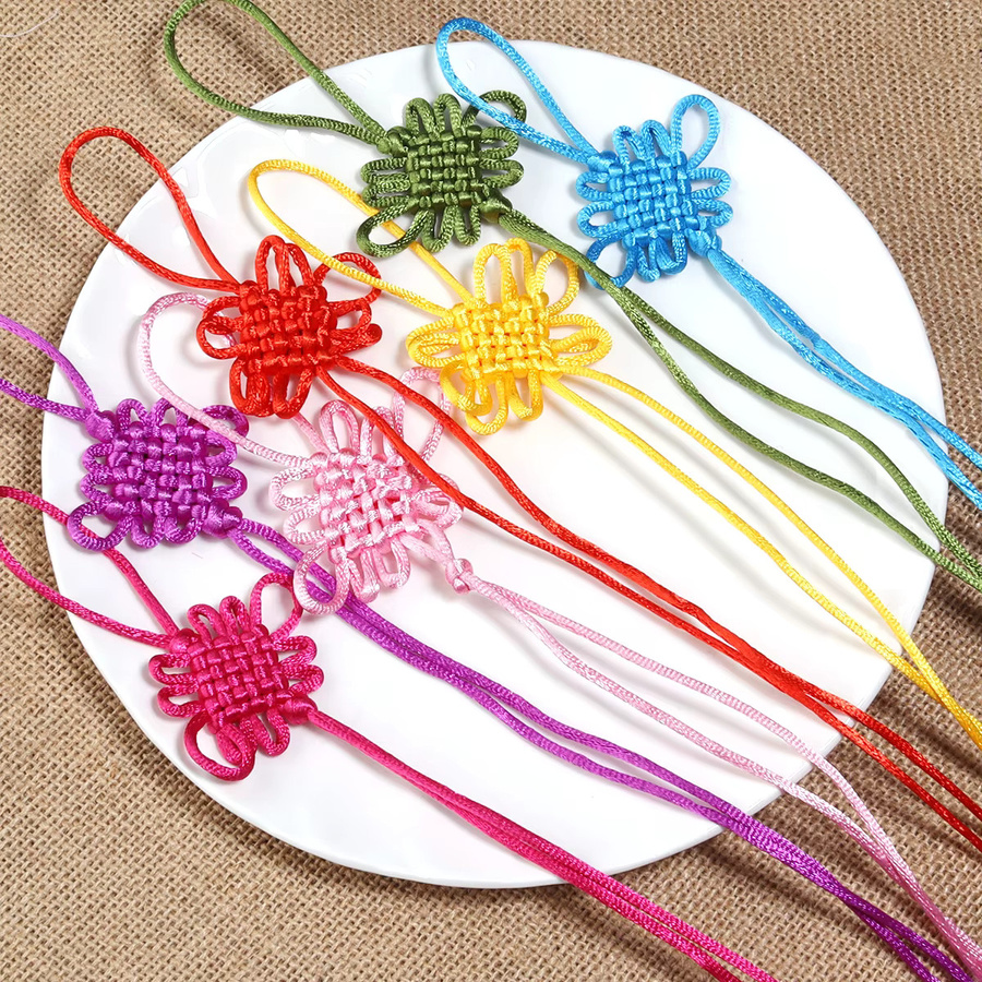 10 Stück Bunte Chinesische Knoten aus Polyester als Glücksquasten für DIY Handwerk und Neujahr Dekorationen - Bild 1