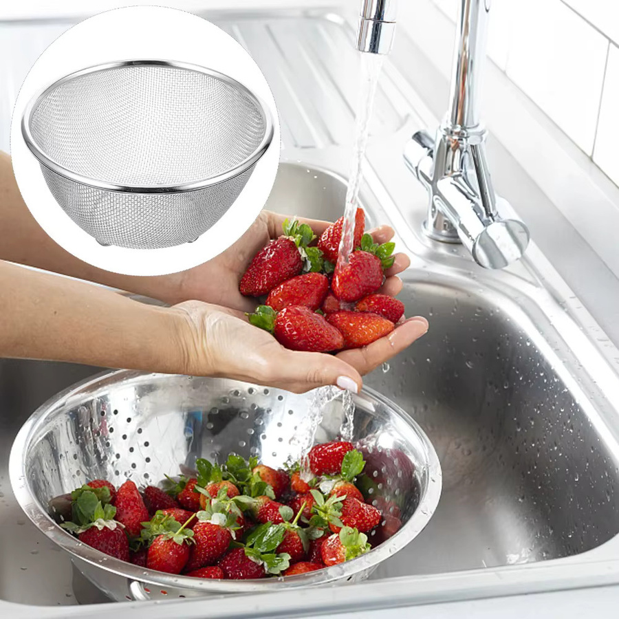 Multifunktions-Abtropfkorb aus Edelstahl in Silber als rundes Netzsieb zum Waschen von Reis, Gemüse und Obst - Bild 4