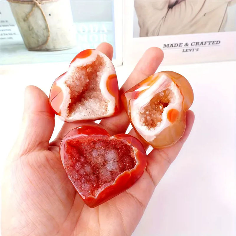 CRYSTALHOLA Karneol Kristall Herz aus rotem Achat als Geode Cluster Ornament in unregelmäßiger Form - Bild 6