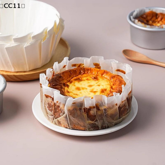 50 Stück KuZHEN Ölpapierformen für baskischen Käsekuchen, antihaftbeschichtet, rund, weiß - Bild 1