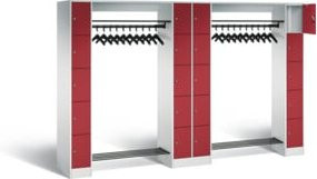 C+P Offene Garderobe Serie 8070 mit Front in Rubinrot und Korpus in Lichtgrau, H x B x T: 195 x 284 x 48 cm - Bild 1