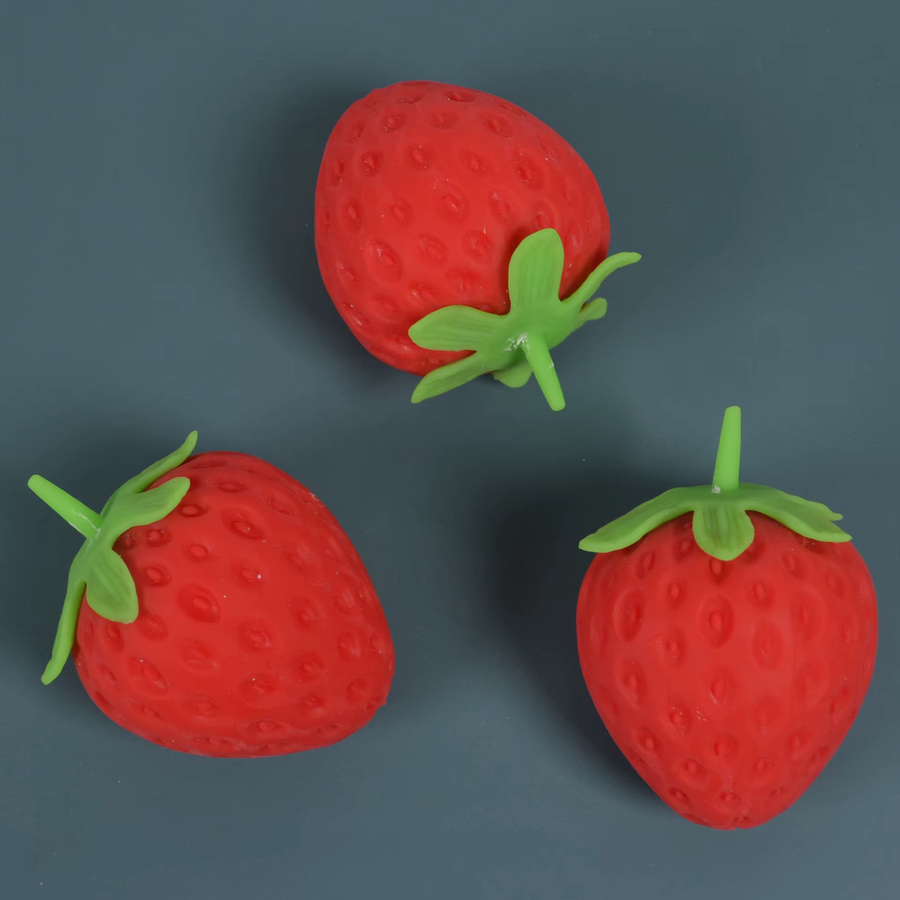 Small fire child Erdbeer-Frucht-Squishy-Spielzeuge, red - Bild 2
