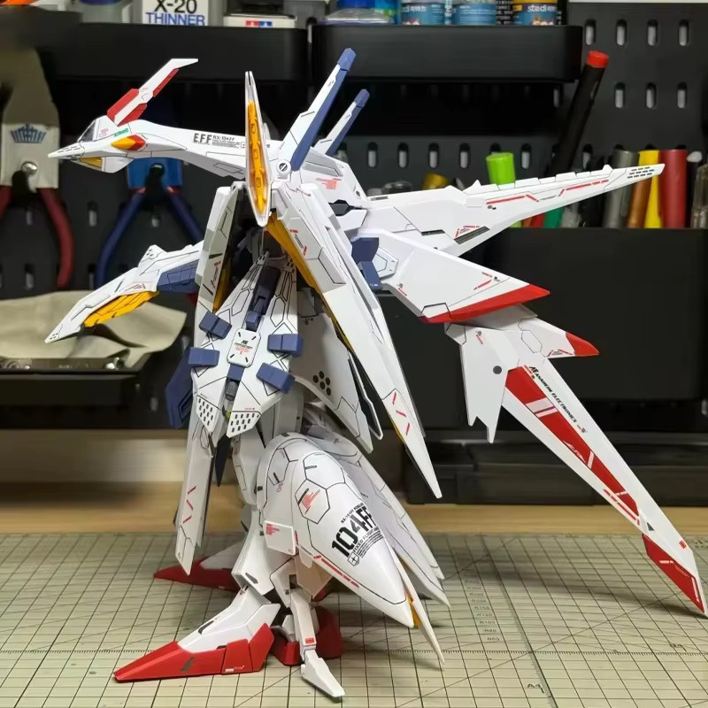 Bandai HGUC Hathaway's Flash Penelope RX-104FF Mech Bausatz, 1:144 - Bild 3