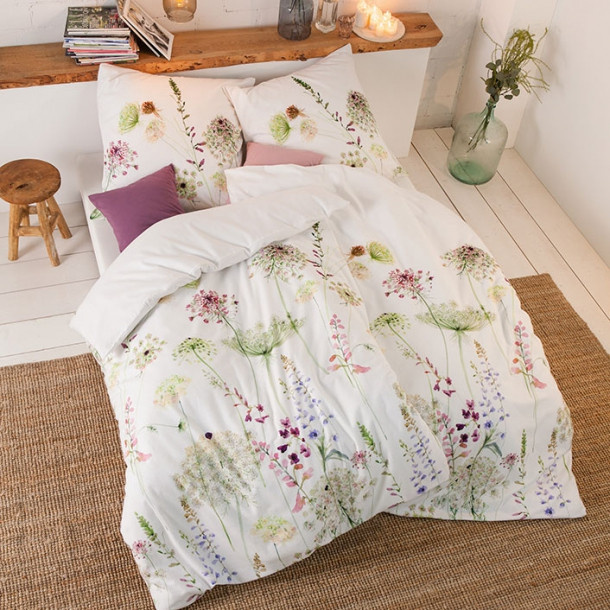 Estella Mako-Satin Bettwäsche Meadow Blumenwiese Multicolour B/H: 240 x 220 cm mit Kissen 80 x 80 cm - Bild 1