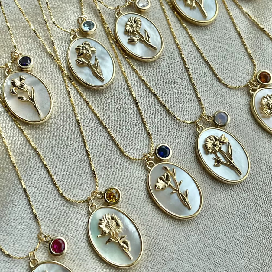 Erpels Halskette, weißer Muschel-Anhänger, Gold, Kristall, Damen - Bild 1