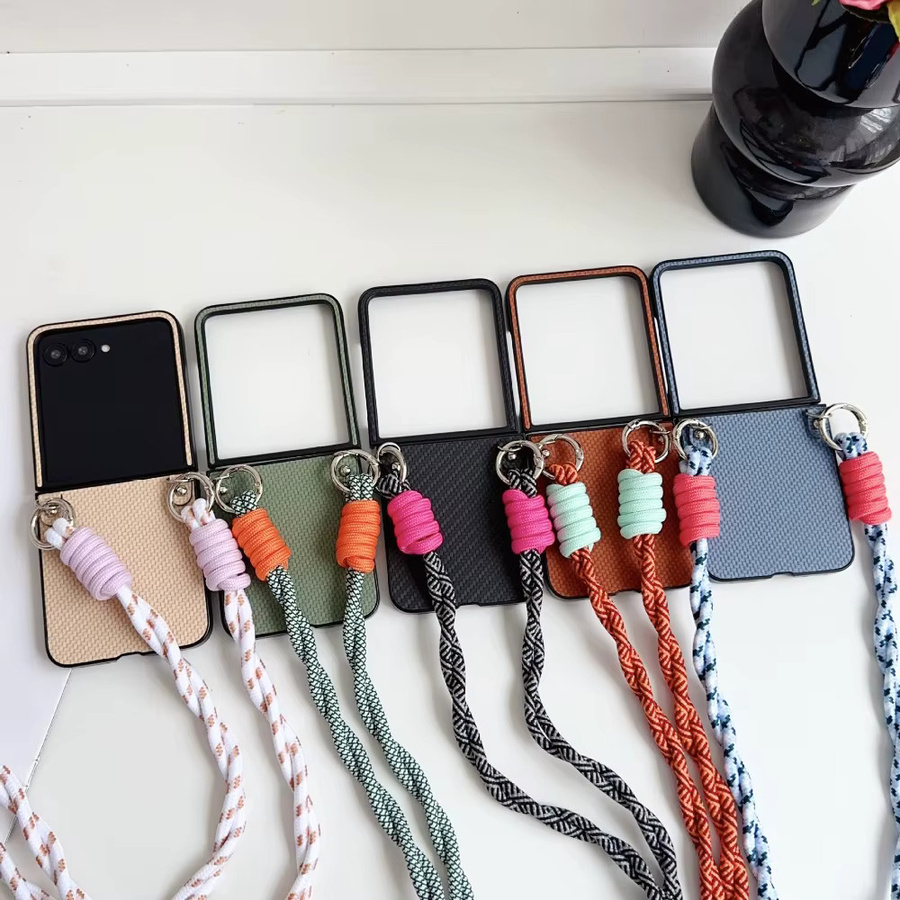 Stoßfeste Handyhülle aus gewebtem PU-Leder mit Umhängeband für Motorola Razr 60 Ultra, Razr 50 und Razr 40 in Blau - Bild 2