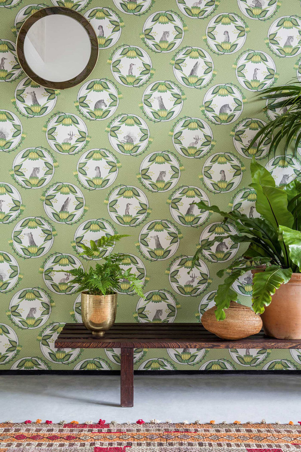 Cole & Son Tapete Ardmore Cameos in Khaki Grün - Bild 1