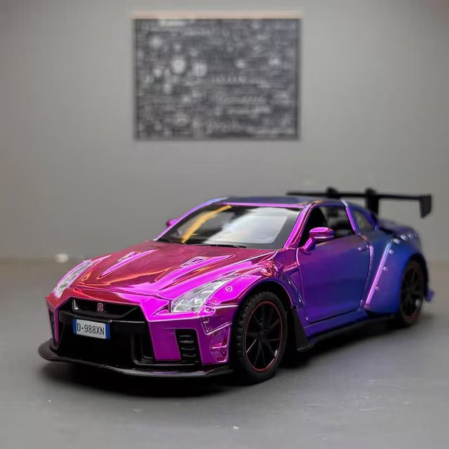 MAKEDA GTR MC20 Sportwagen, Miniaturfahrzeuge, 1:32, Metall, mit Licht und Sound - Bild 1