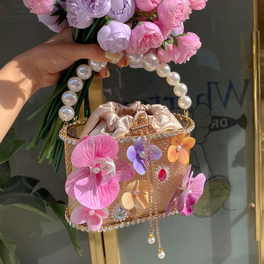 Andralyn Clutch-Geldbörse mit Perlengriff, Damen - Bild 2