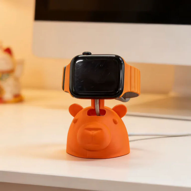 Niedlicher 3D-gedruckter Capybara-Ladeständer aus Kunststoff in Grün und Orange als Schreibtischdekoration - Bild 4