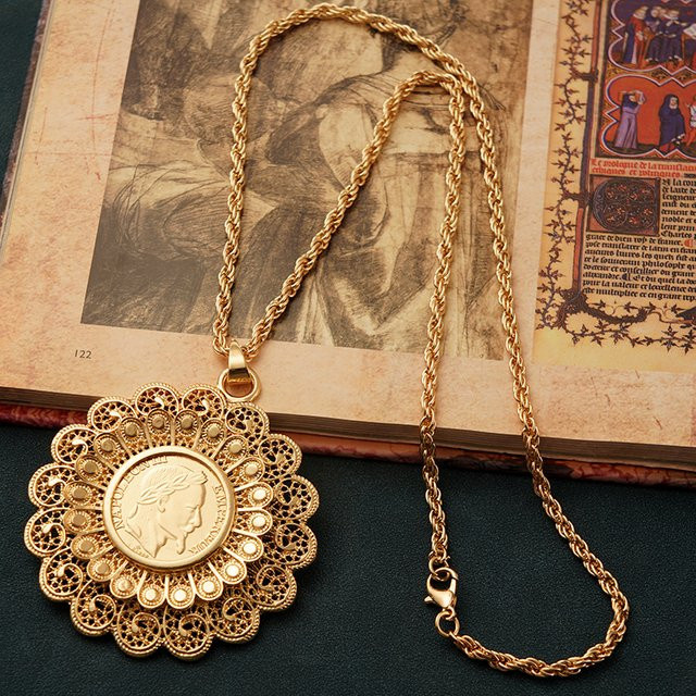 Napoleon Halskette, Runder Münzanhänger in Blumenform, Messing, Gold, Damen, 60 cm - Bild 1