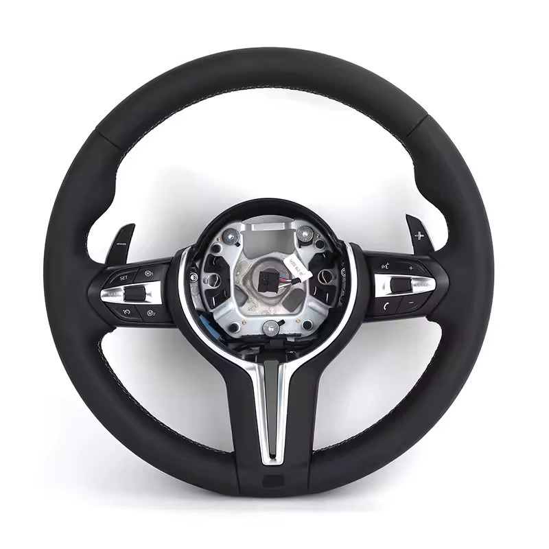 Leder Sport Lenkrad in Schwarz für BMW F10 F11 F15 F16 F20 F30 F31 F32 F36 E70 E71 E84 E87 E90 M3 M4 für manuelle und automatische Getriebe - Bild 2