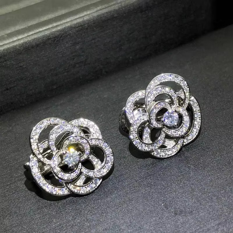 Huitan Damen-Ohrstecker, Silber, Zirkonia, Blumenförmig - Bild 2