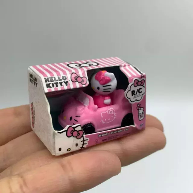 re-ment Hello Kitty Mini-RC-Auto, Spielzeugauto, Maßstab 1:64, rosa, ab 3 Jahren - Bild 1