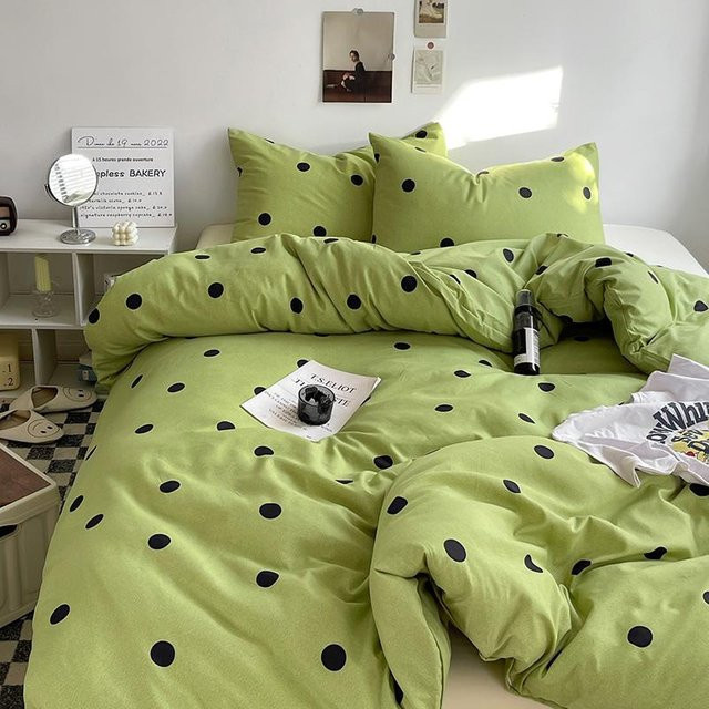 Gestreiftes Bettwäsche-Set von Bin Chi Textiles in Grün, bestehend aus Bettbezug, Kissenbezügen und Spannbettlaken, B/H: 150 x 200 cm - Bild 1