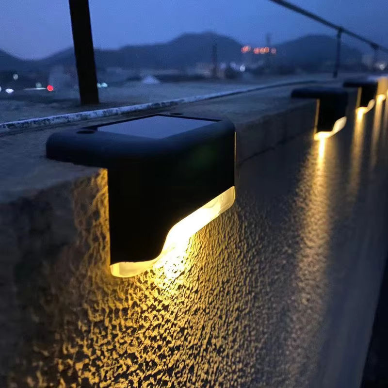 OKAL RED EAST LED Solar Treppenlicht wasserdicht für Garten Terrasse und Hof in Schwarz mit warmweißem Licht - Bild 2