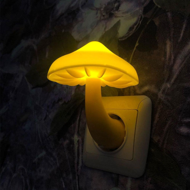 Happy6 LED Pilz-Nachtlicht Wandleuchte in Gelb mit Dämmerungssensor und warmweißem Licht - Bild 5