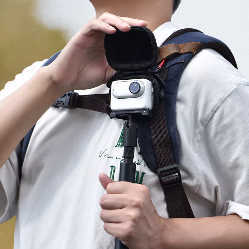 BRDRC Mini-Aufbewahrungstasche für Insta360 GO 3 und GO 3S in Schwarz mit Karabiner für deine Action-Kamera - Bild 2