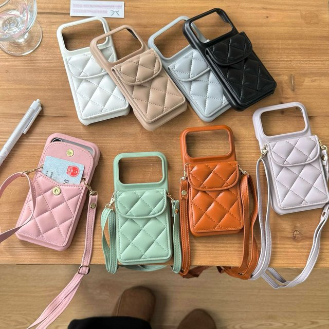 szHAIyu Luxuriöse Umhängetasche mit Lanyard und Kartenhalter aus Leder für iPhone 17 Air, 16, 15 Plus, 14 und 13 Pro Max in Blau - Bild 1