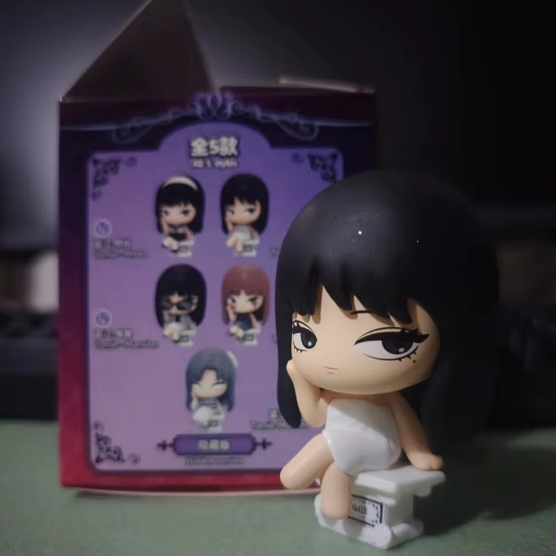 Bandai Junji Ito Tomie Kawakami, Blind Box, Einzelfigur, Kunststoff - Bild 2