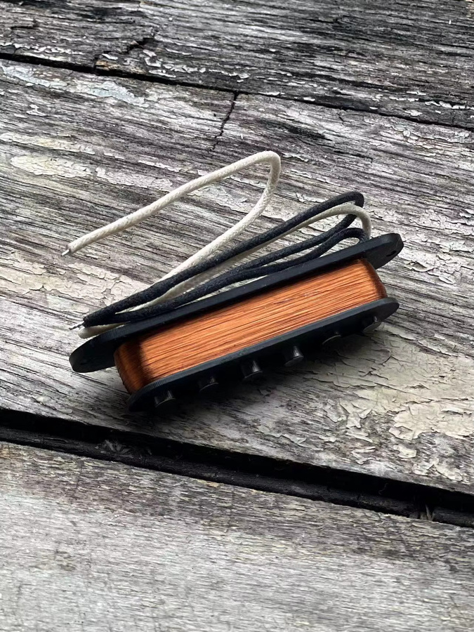 MENGJUE Alnico 5 Single Coil Gitarren-Tonabnehmer im ST-Stil SLL1-Replik in Weiß, Schwarz oder Creme - Bild 3