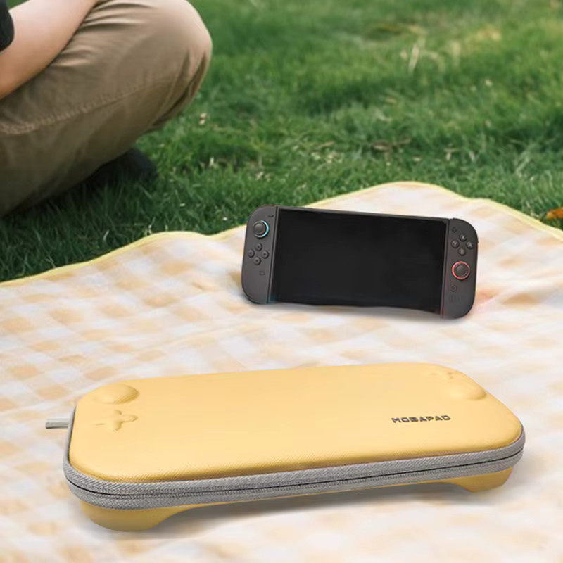 MOBAPAD P1 Tragetasche für Nintendo Switch in Weiß mit Anti-Fall- und Anti-Seismik-Riemen sowie Kartenaufbewahrung - Bild 3