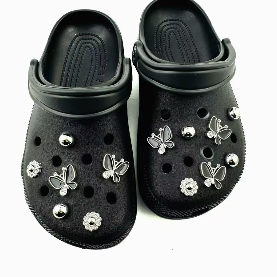 FHLDING Schuh-Charm-Set, 13-teilig, schwarzer Schmetterling, Diamant, Blume, silberne Perlen, Unisex - Bild 2