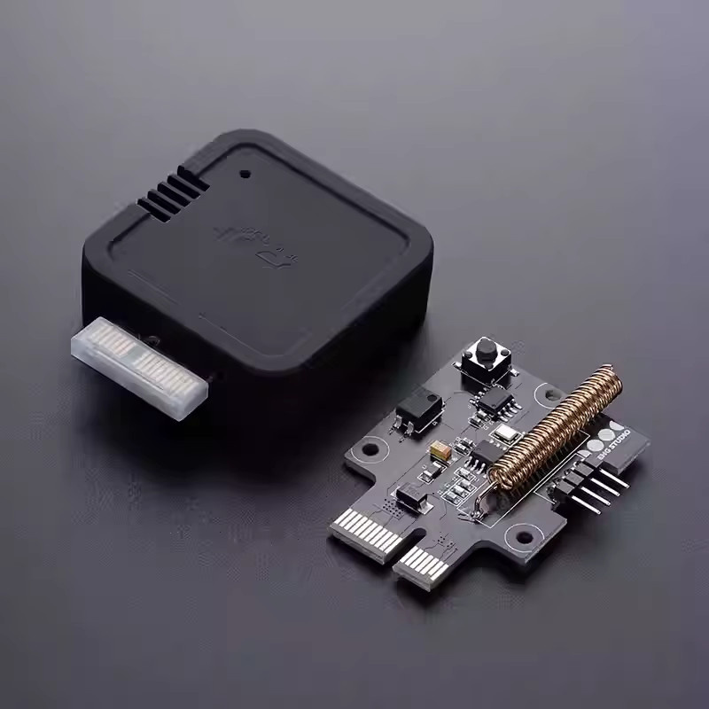 RGeek Kabelloser PC-Power-Button mit PCIe-Anschluss, Wiederaufladbare Fernbedienung für Desktop-Computer, Schwarz - Bild 2
