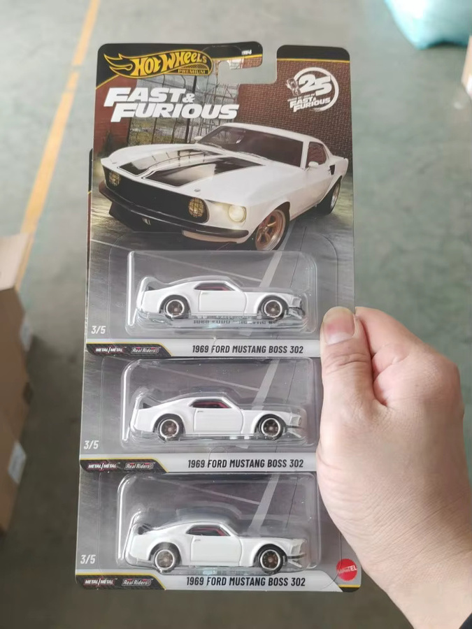 Hot Wheels Fast & Furious, 25. Jubiläums-Set, Klassische Druckguss-Fahrzeugmodelle, 1:64 - Bild 2