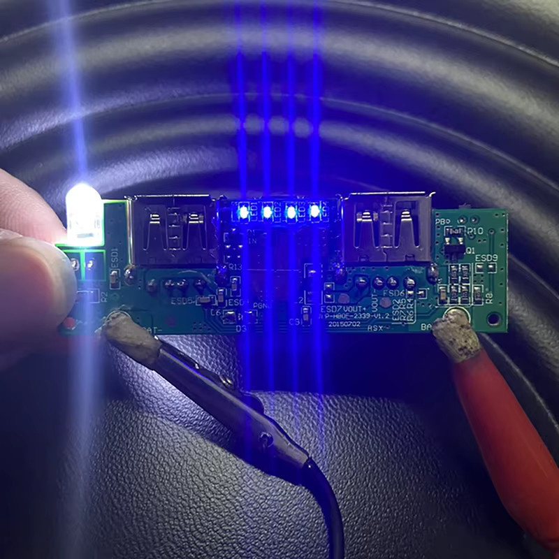 ESHYLALA Dual-USB 5V Mobile Power Motherboard EDP2339 Hauptsteuerplatine für Powerbank mit LED-Licht in Grün - Bild 2