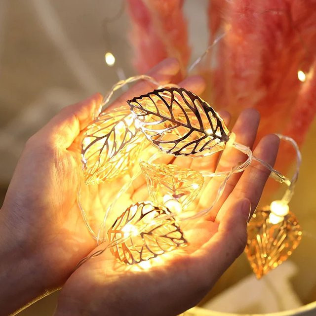 Feimefeiyou LED Blätter Lichterkette mit Batterie für Party, Hochzeit und Wohnzimmer in Warmweiß - Bild 1