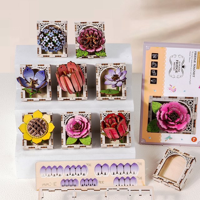 Handgefertigte 3D-Kunst-Kühlschrankmagnete mit floralem Design in Pink und Multicolour - Bild 1