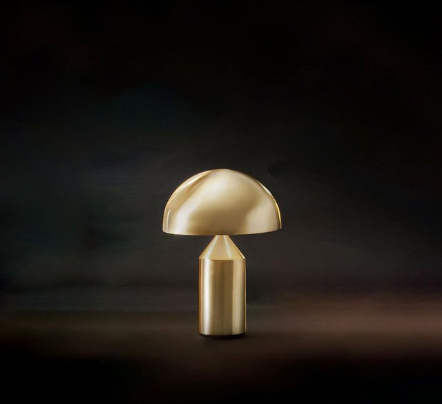 Oluce Atollo 238 Tischleuchte in Gold/Messing - Bild 1