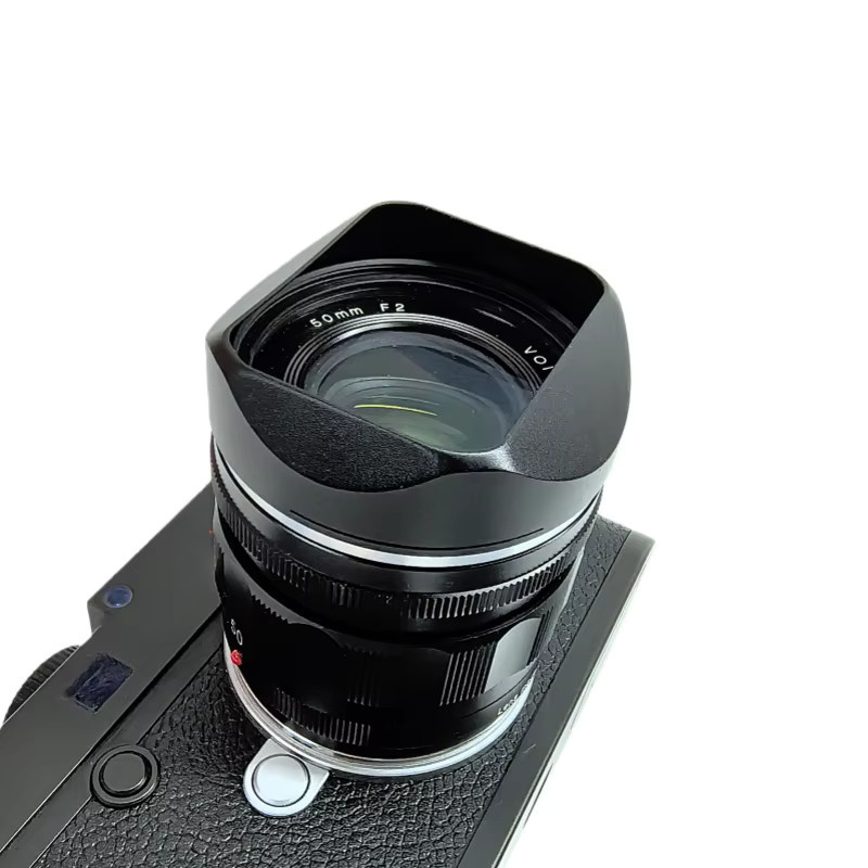 Voigtlander Bajonett-Metall-Quadrat-Gegenlichtblende mit Kappe in Schwarz für APO-LANTHAR 35mm F2 und 50mm F2 Aspherical VM Leica M-Mount - Bild 2