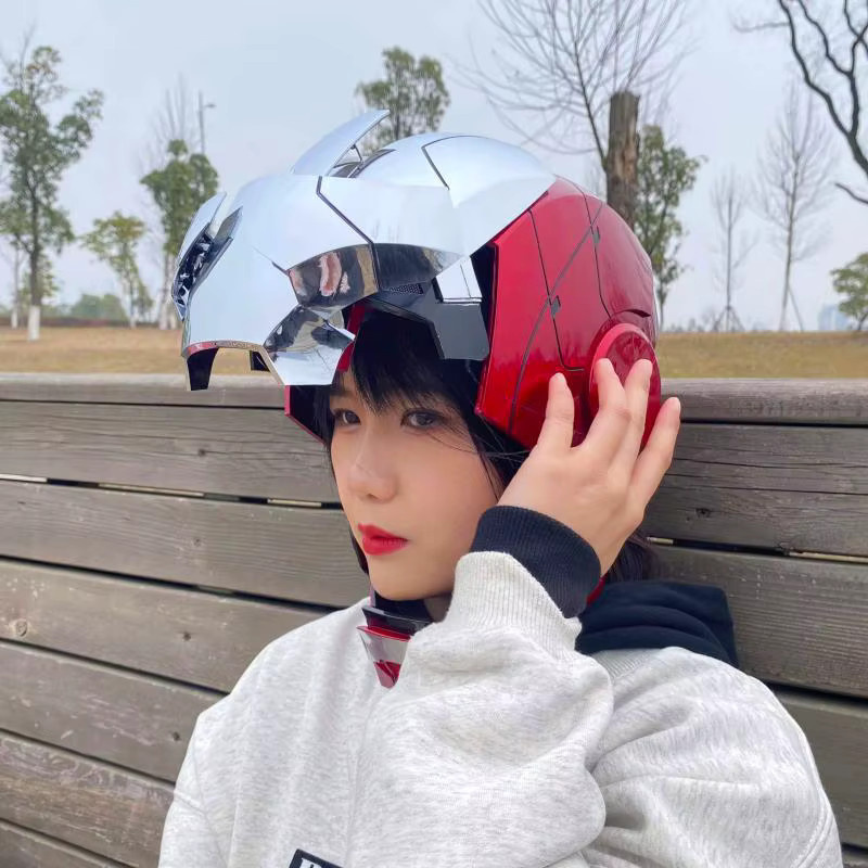 Bandai Marvel Iron Man Helm Cosplay, Modellspielzeug, mit Licht und Sprachsteuerung - Bild 3