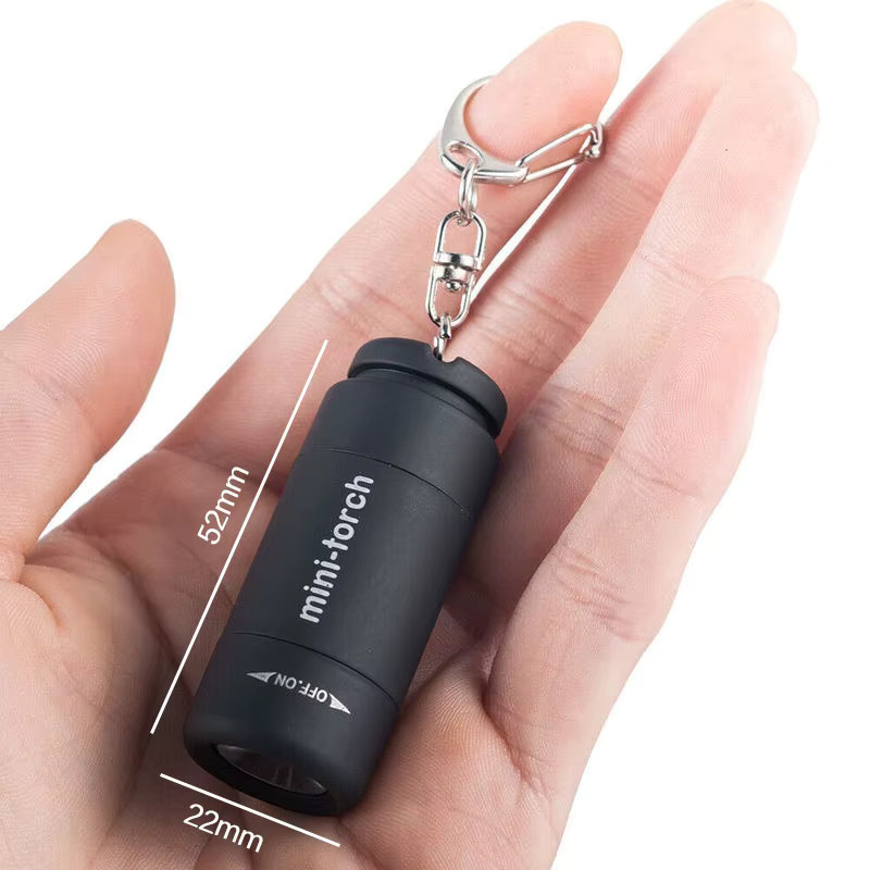 STONEGO Mini-Schlüsselanhänger-Lampe mit LED-Licht, USB wiederaufladbar und wasserdicht, Schwarz - Bild 6