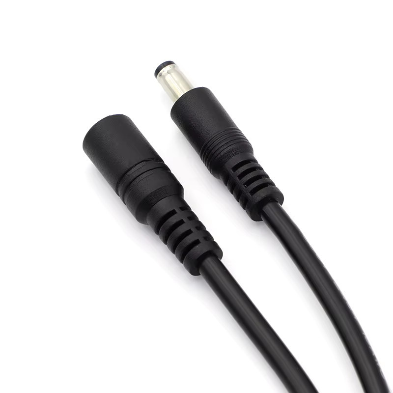JCD DC 12V Stromverlängerungskabel mit Stecker 5,5 x 2,1 mm auf Buchse, 18 AWG, 10 A, Schwarz, Länge: 50 cm - Bild 4