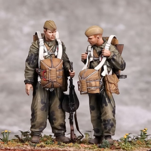 GK Russisches Fallschirmjäger-Maschinengewehrteam, Resin-Soldatenmodell, 1/35 - Bild 1