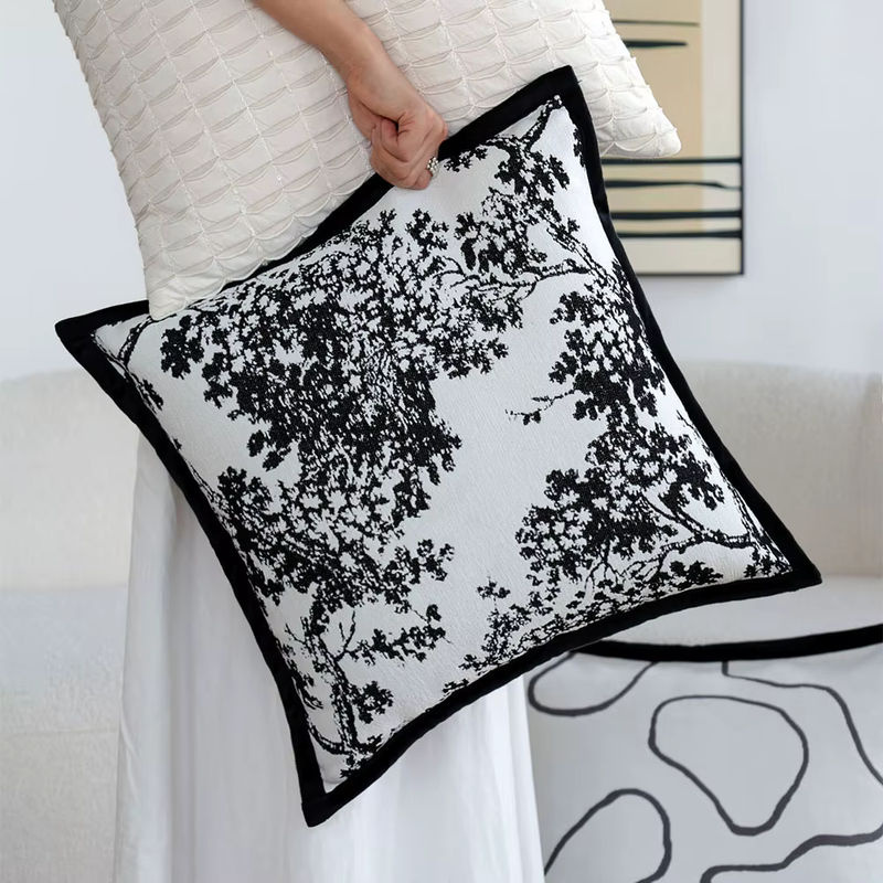 CANIRICA Dekorative Kissenbezüge im Nordic Stil, quadratisch, Schwarz, B/T/H: 45 x 45 x 45 cm - Bild 2