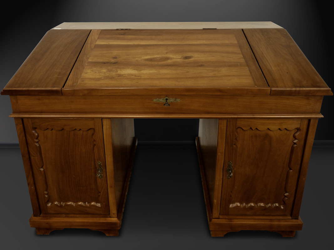 Antikhof Brück Spätbiedermeier Sitzpult Schreibtisch aus Kirschbaum mit Brezelfüllungen in Braun - Bild 1