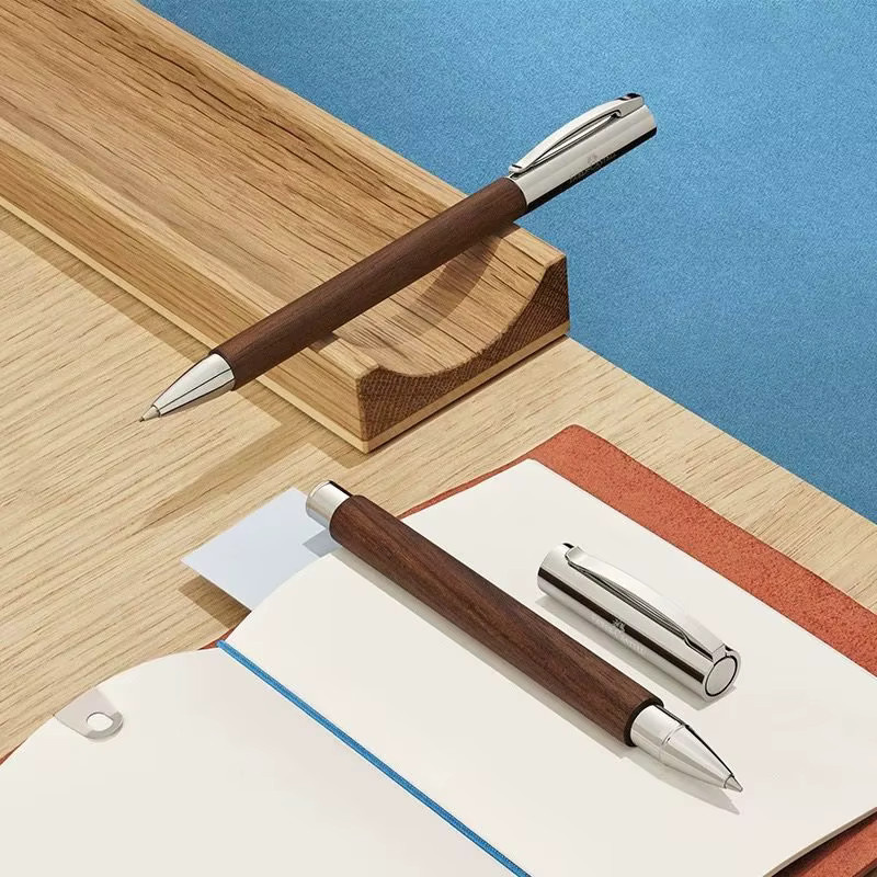 Faber-Castell Ambition Tintenroller aus Kokosnussholz in Braun mit 0,7 mm Spitze - Bild 3