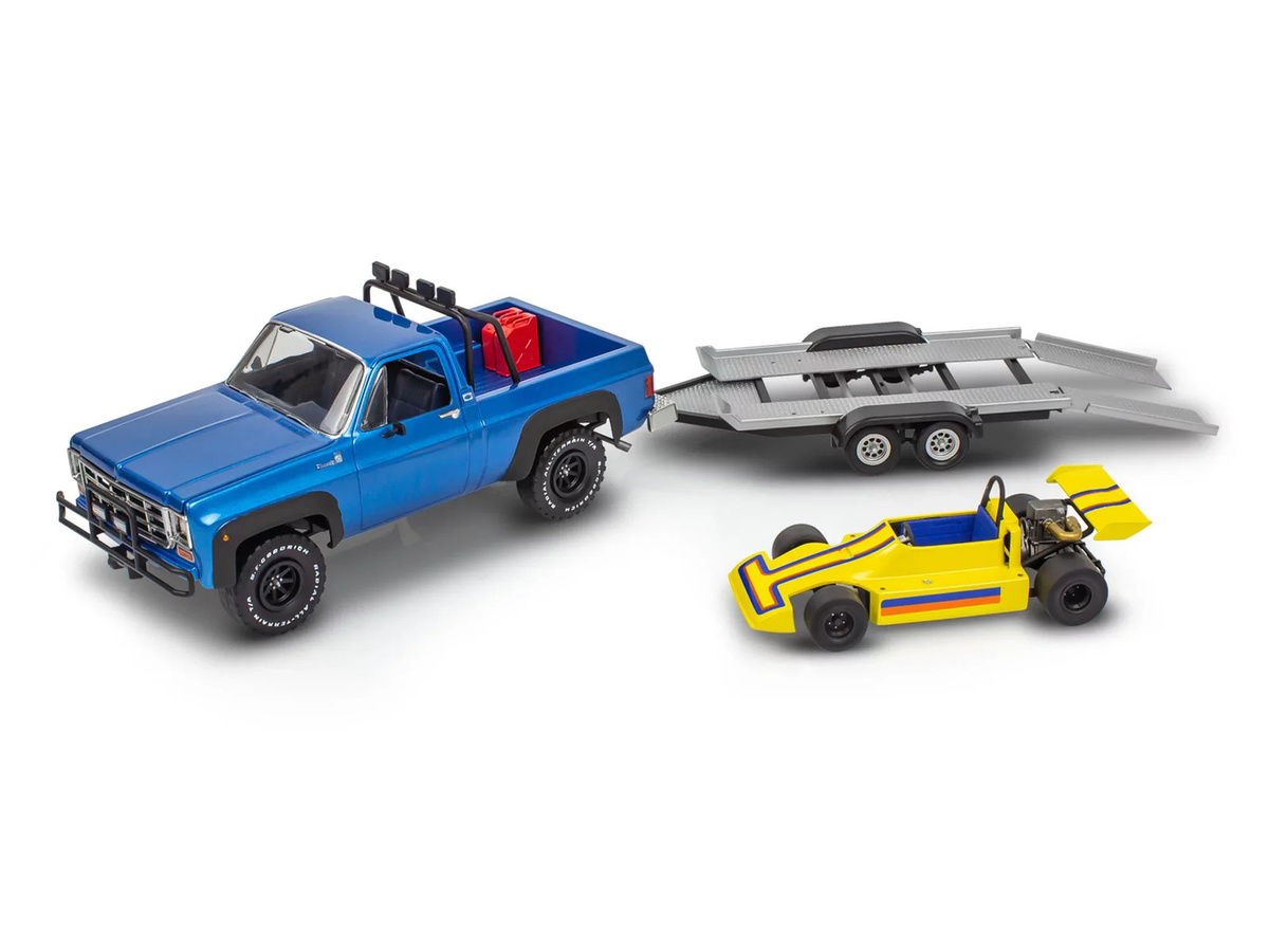 Revell Chevrolet 78 Chevy 4x4 Pickup with Go-kart, Modellbau, 1:25 - Bild 2