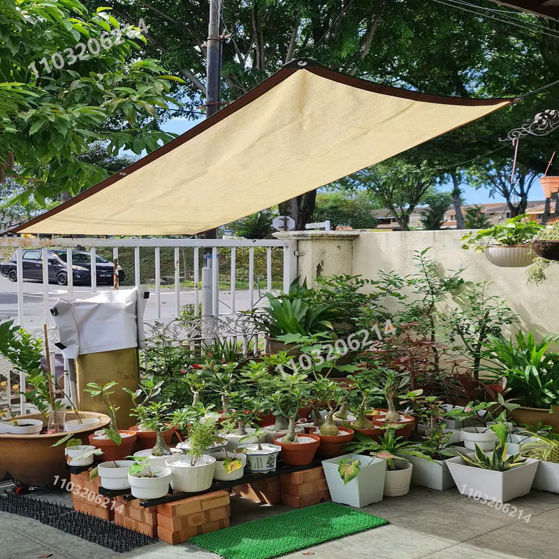 Mehrfarbiges HDPE-Gartenschattennetz mit UV-Schutz für Terrasse und Camping in Blau und Beige - Bild 3