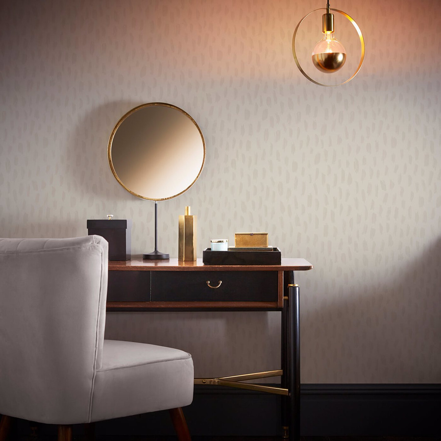 Clarke & Clarke Wallpaper Loxley Linen in Beige mit abstrakter Textur und satinmattem Finish - Bild 1