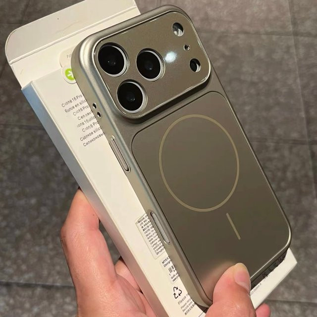 Nano Matt MagSafe Schutzhülle für iPhone 17 Air 16 15 14 13 Pro Max mit stoßfestem Magnet und großem Kamera-Glasabdeckung in Blau - Bild 1